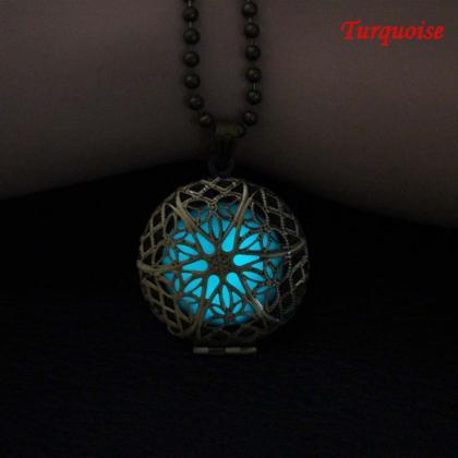 Glowing Necklace, Birthday Gifts, Gifts For..
